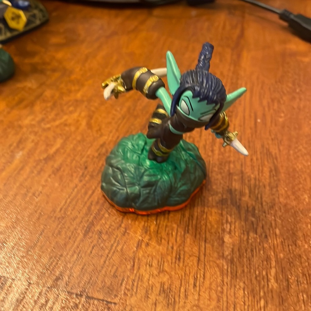 Skylander giant